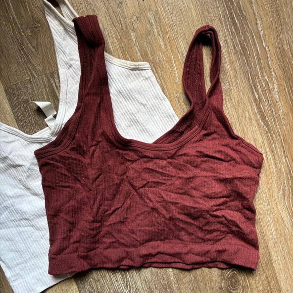 Out From Under | Size M | Crop Top Bralette Set - Picture 4 of 5